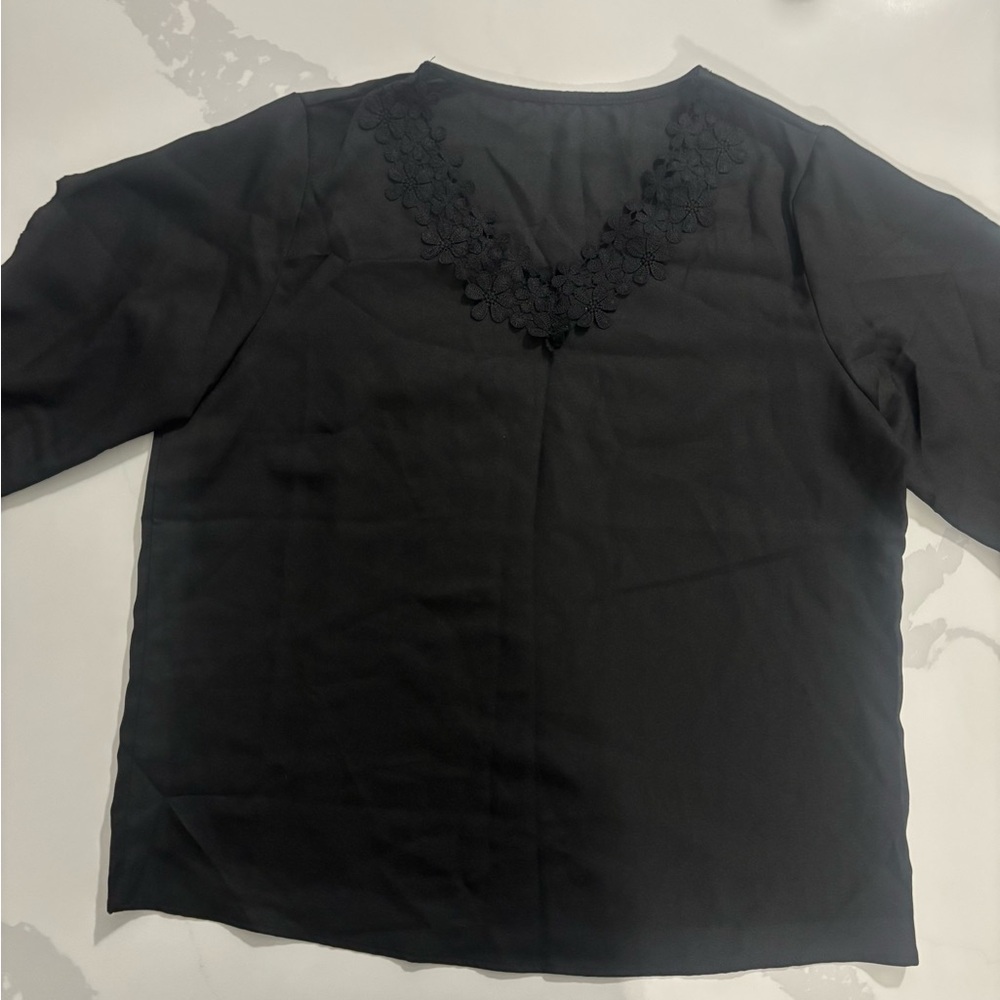 Black Women's Top XL